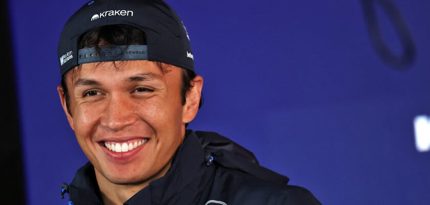 F1: Albon renova com a Williams e seguirá na equipe em 2027