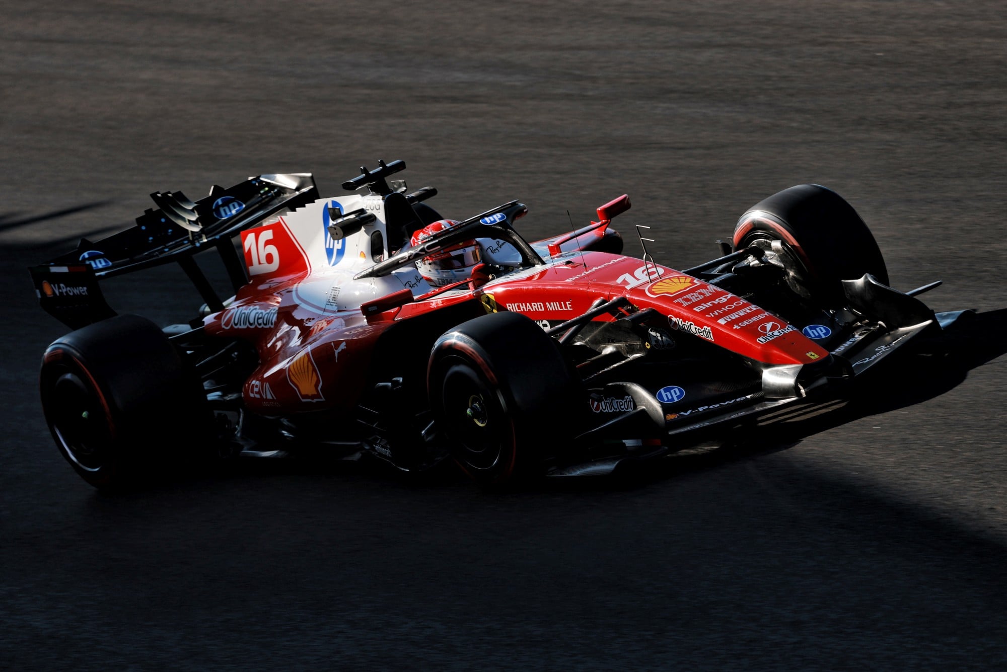 F1: Ferrari usa primeira exceção ao toque de recolher na Hungria Charles Leclerc (MON) Scuderia Ferrari SF-26.