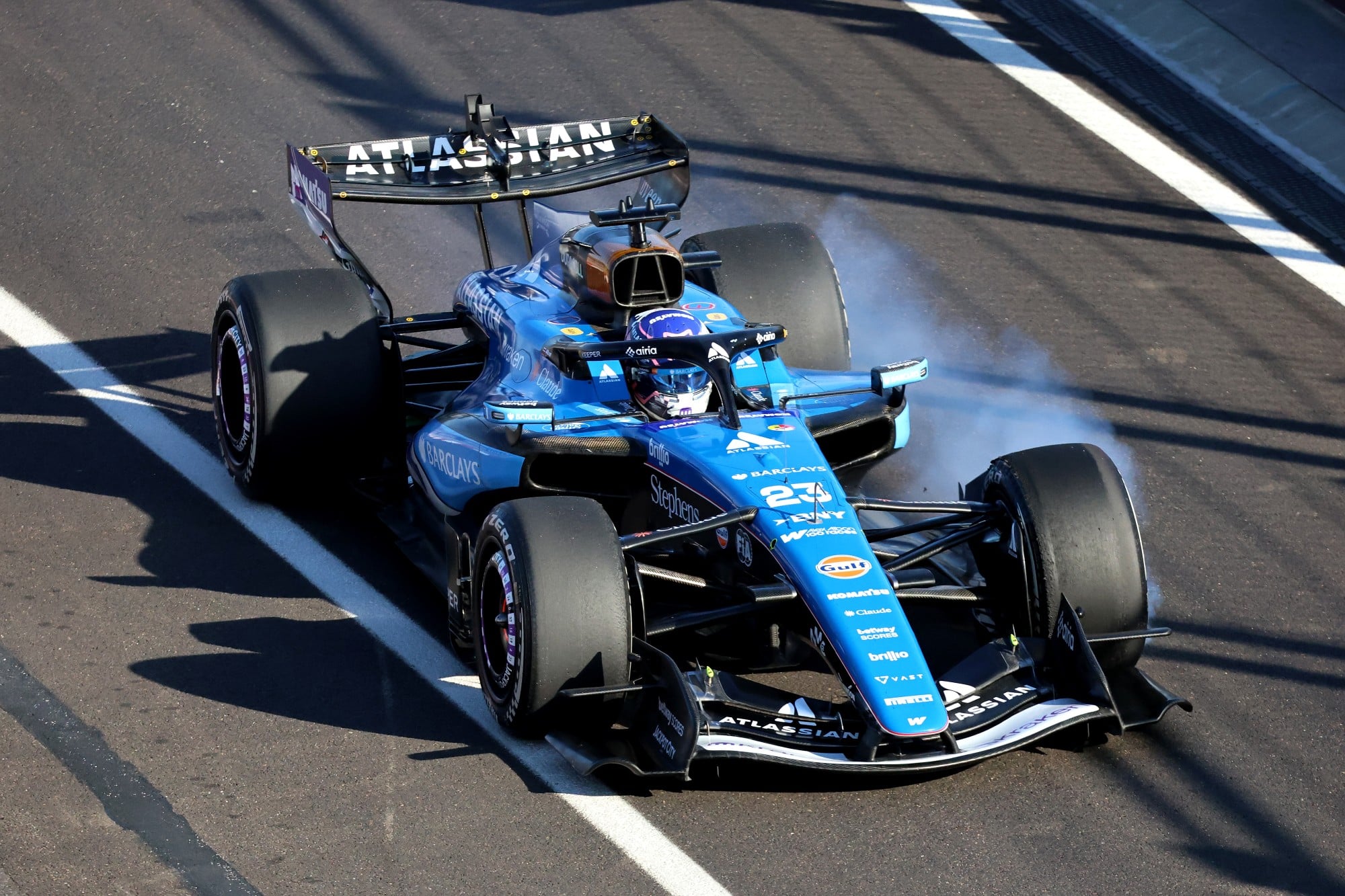 F1: Sainz e Albon enfrentam problemas e largam no fim do grid Alexander Albon (THA) Williams F1 Team FW48.