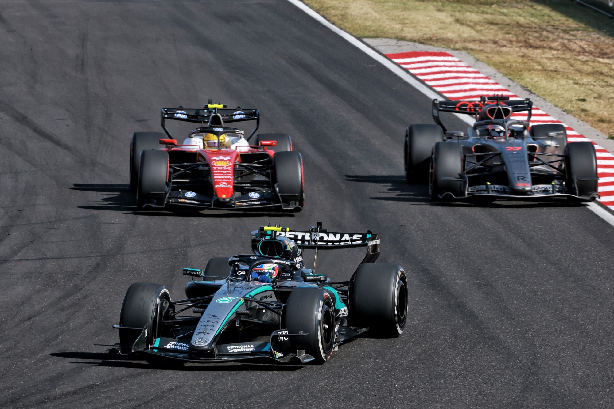 F1: Antonelli comemora pódio e chama GP da Hungria de "limitação de danos" Andrea Kimi Antonelli (ITA) Mercedes AMG Formula One Team W17.