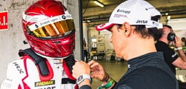 Felipe e Pipo Massa fazem meia corrida excelente na primeira vez juntos no automobilismo