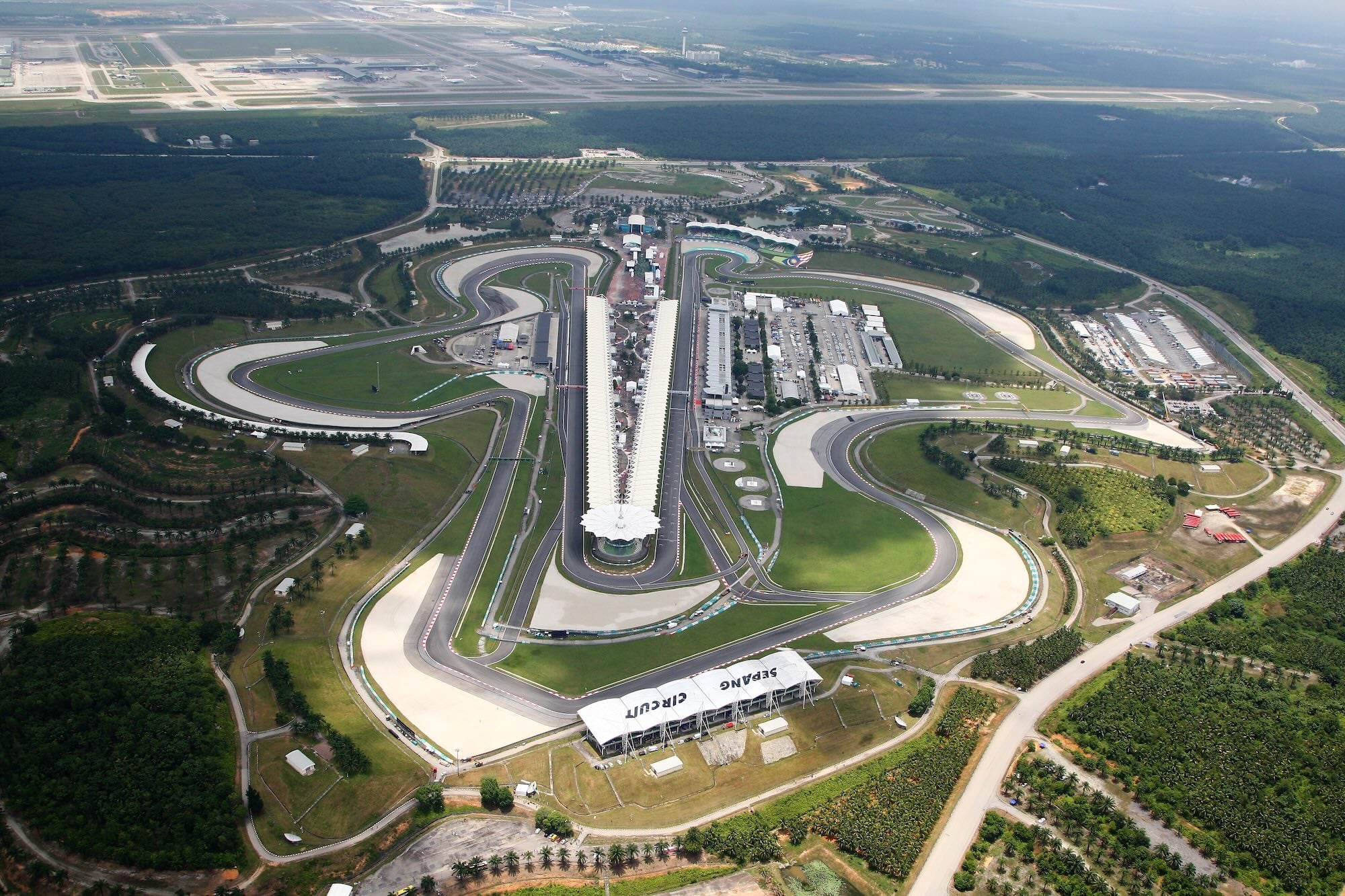 F1: Domenicali fala sobre GP do Bahrein ser realizado na Malásia