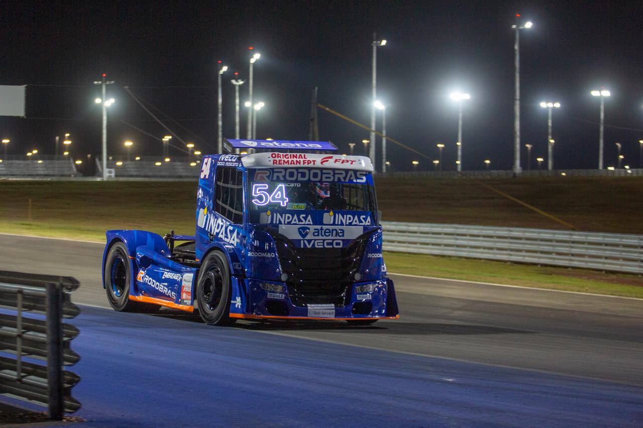 Copa Truck: Diogo Moscato fecha etapa noturna de Cuiabá com pódio