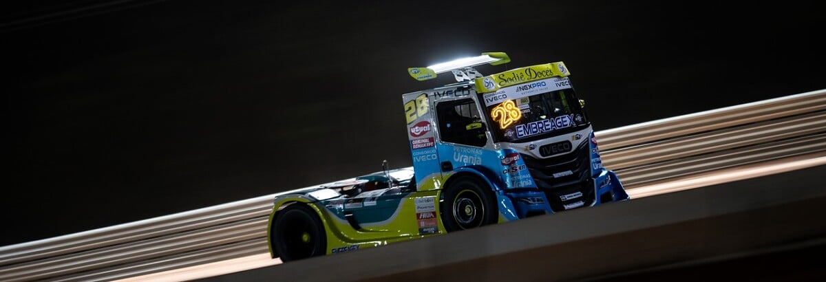 Totti e Dirani dividem vitórias na etapa noturna da Copa Truck em Cuiabá Totti e Dirani dividem vitórias na etapa noturna da Copa Truck em Cuiabá