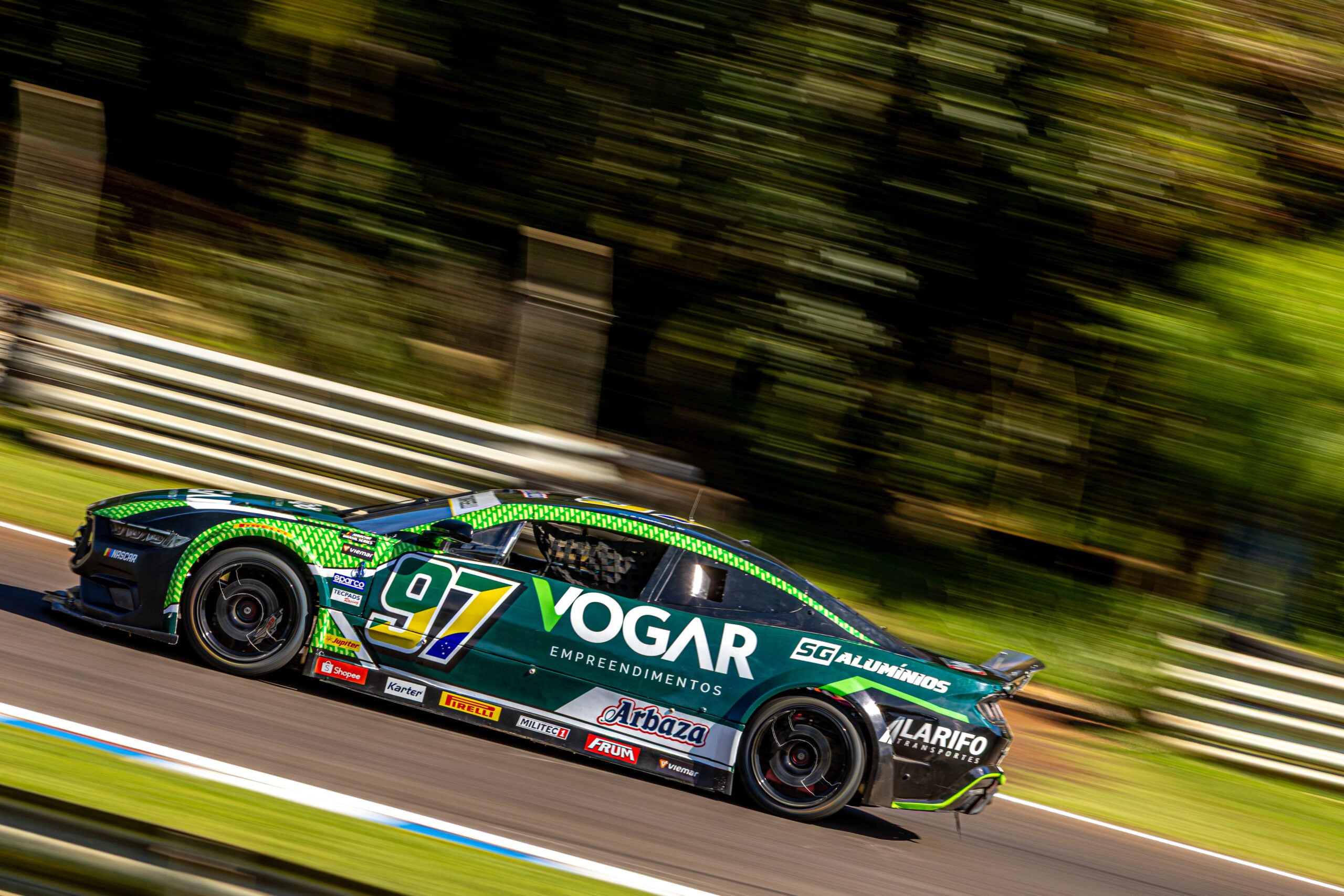 SG28 Racing chega a Londrina para primeira corrida em casa na NASCAR Brasil