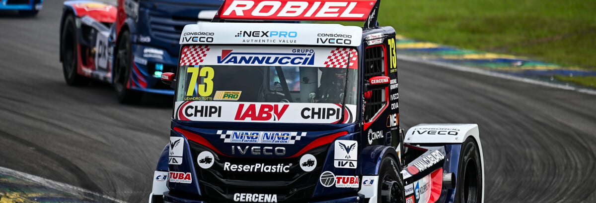 Totti dispara na Copa Truck e Iveco consolida liderança entre montadoras Totti dispara na Copa Truck e Iveco consolida liderança entre montadoras