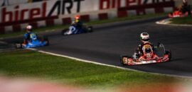 Francisco Rocha cruza linha de chegada da WSK Final Cup dentro do Top 10 na OK