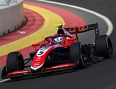 Líder do campeonato, Slater lidera primeiro dia de testes da F3 em Madri