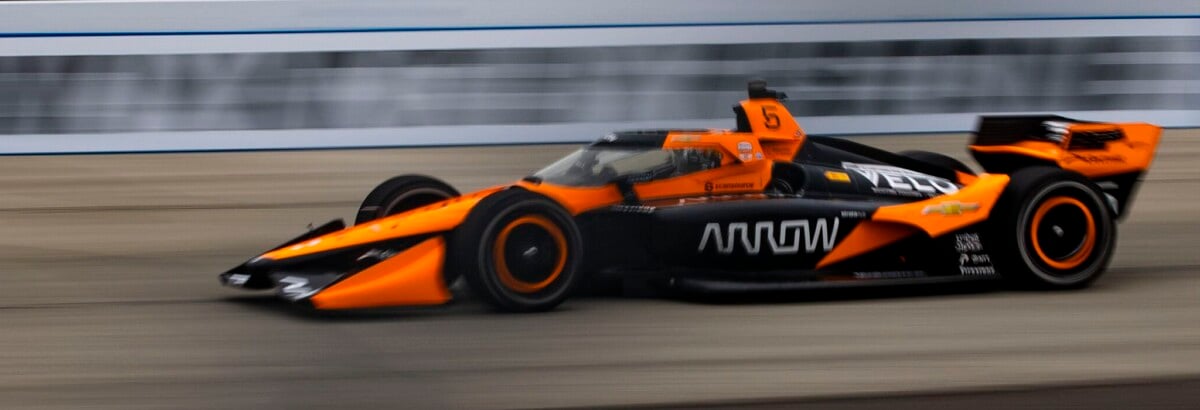Indy: O’Ward se recupera de pit stop ruim e vence corrida 2 em Milwaukee