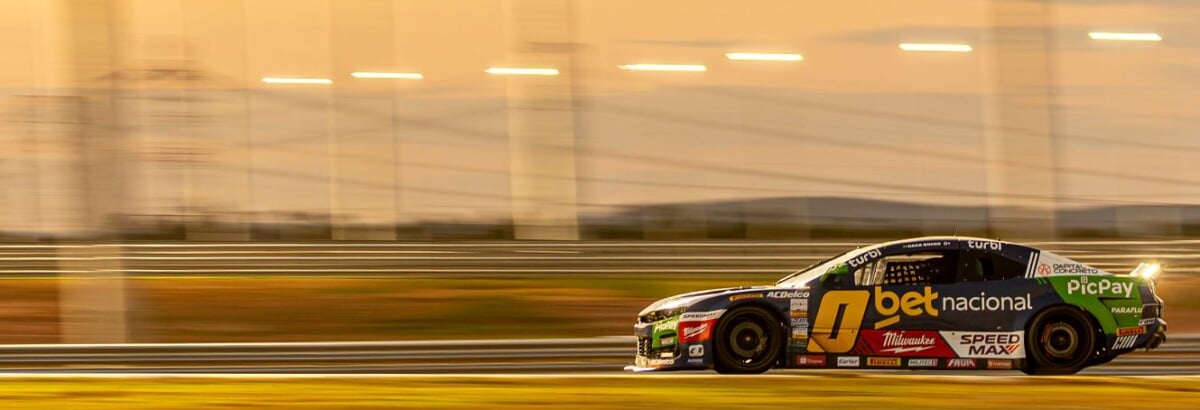 Cacá Bueno parte para Londrina e busca primeiras posições na NASCAR Brasil Cacá Bueno parte para Londrina e busca primeiras posições na NASCAR Brasil
