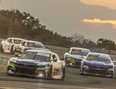 NASCAR Brasil: Cacá Bueno mostra bom ritmo de corrida em sábado desafiador em Cuiabá