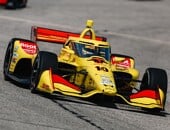 Palou conquista quinto título da Indy. O’Ward vence e “varre” rodada dupla de Milwaukee