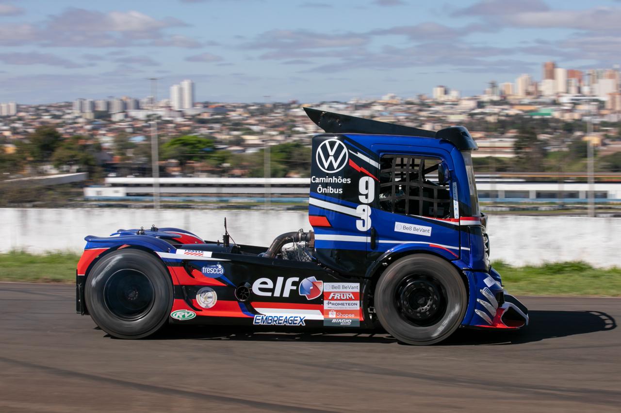 Lenda das corridas de caminhões, Renato Martins volta às pistas em Londrina na Copa Truck Renato Martins