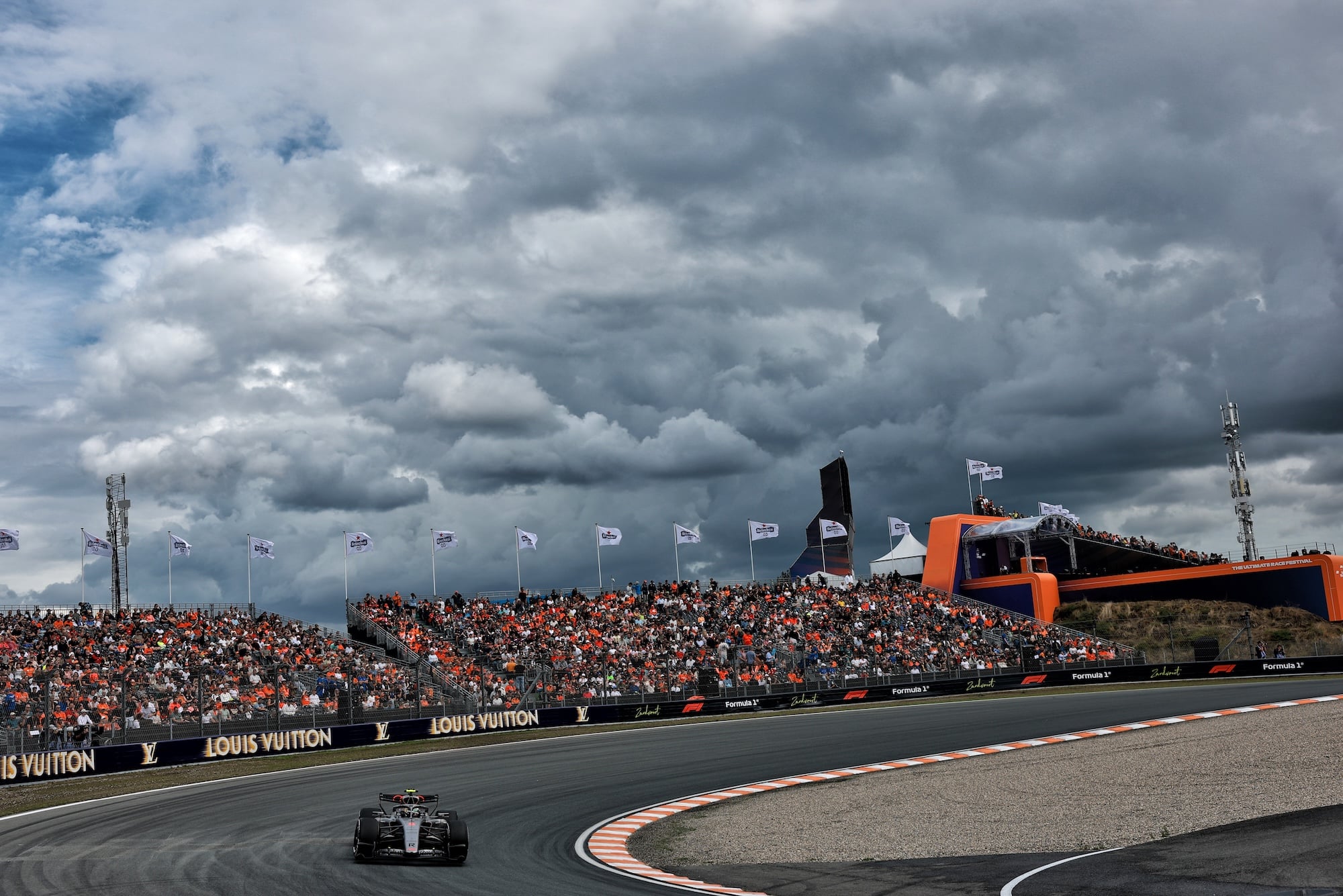 F1: Bortoleto avança até o Q3 e larga em nono do GP da Holanda F1: Bortoleto avança até o Q3 e larga em nono do GP da Holanda