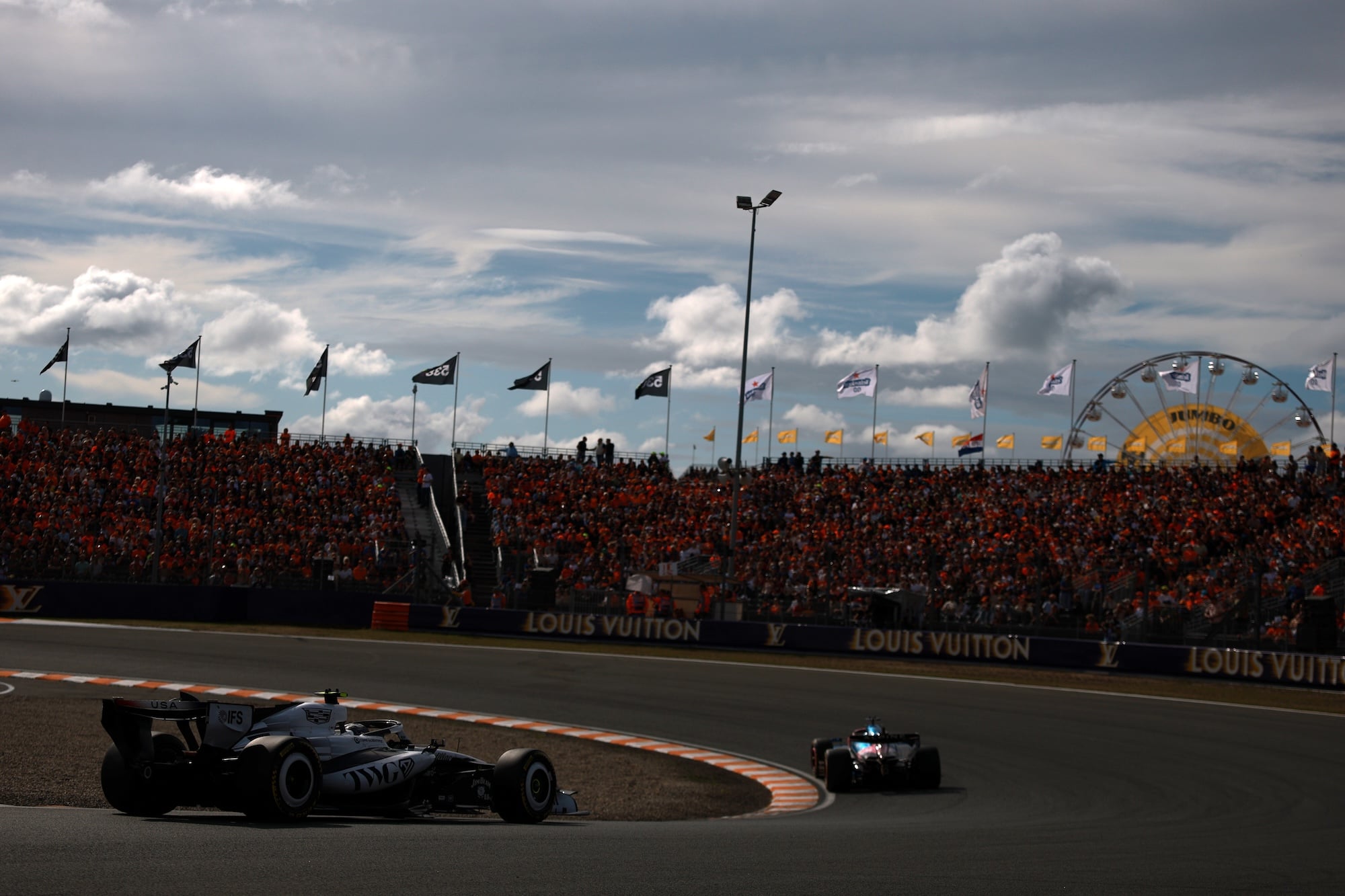 F1: Confira as imagens desta sexta-feira do GP da Holanda 2026 Valtteri Bottas (FIN) Cadillac Formula 1 Team MAC-26.