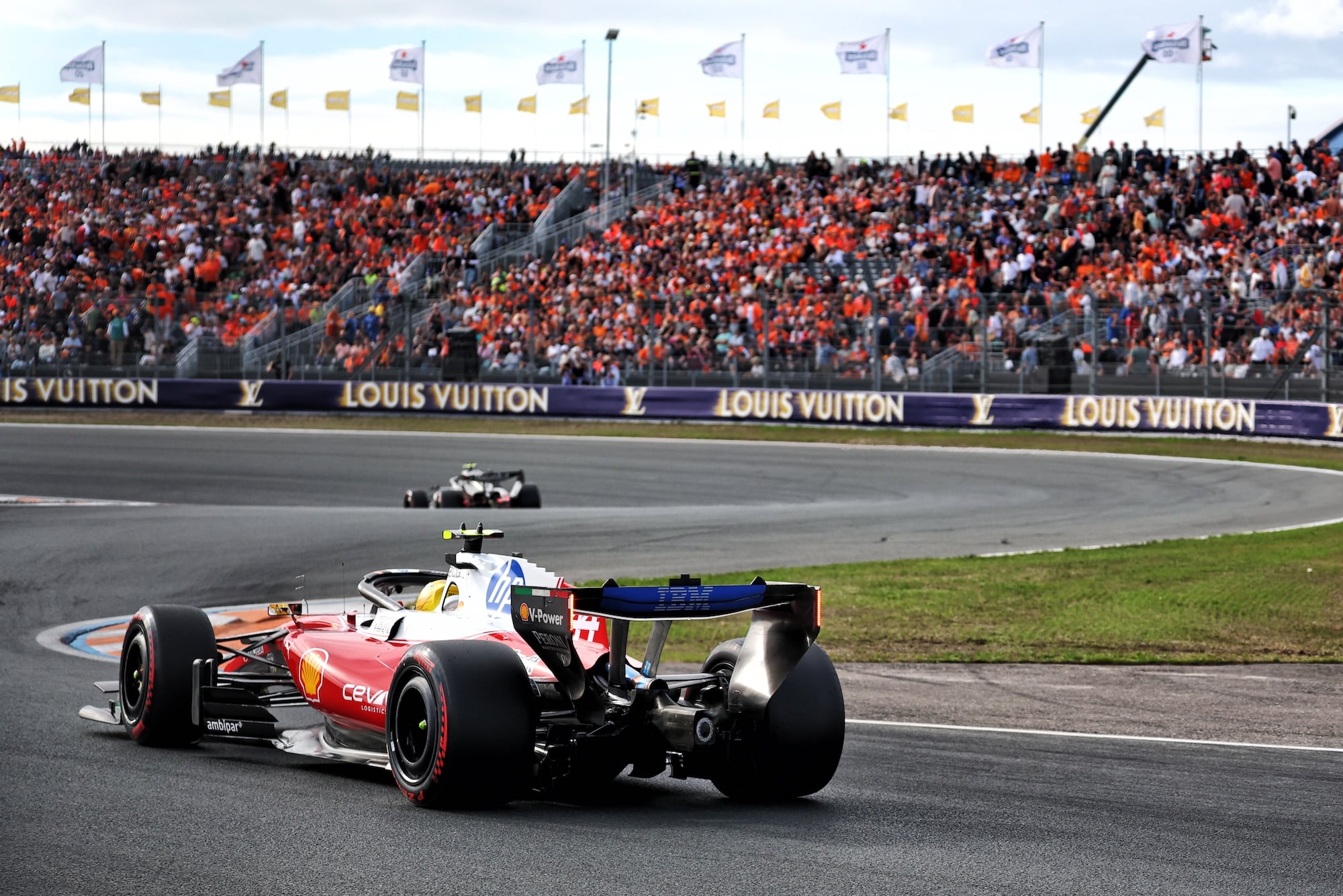 F1: Confira as imagens desta sexta-feira do GP da Holanda 2026 Lewis Hamilton (GBR) Scuderia Ferrari SF-26.
