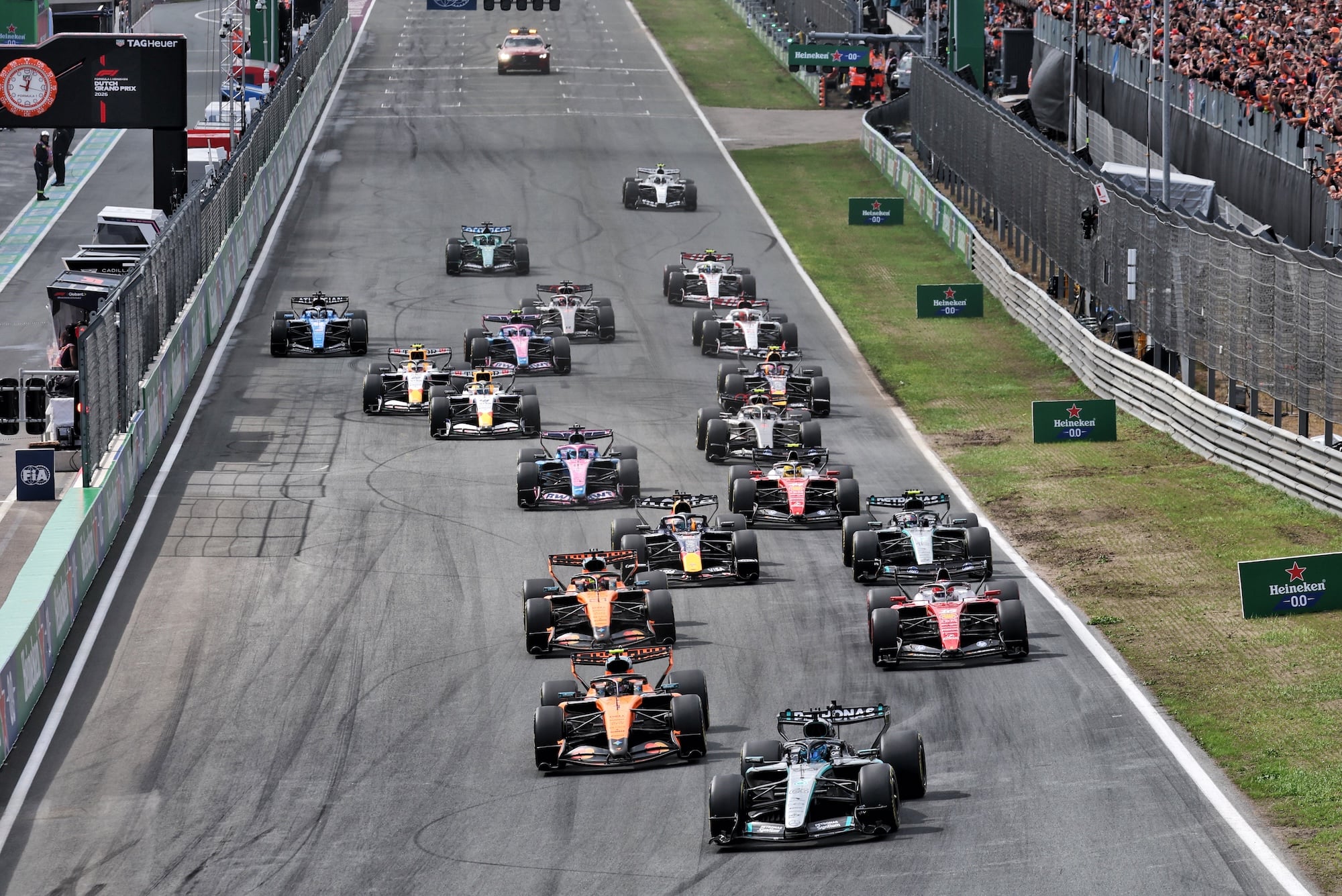 F1: Russell vence Sprint do GP da Holanda; Bortoleto bate na trave dos pontos F1: Russell vence Sprint do GP da Holanda; Bortoleto bate na trave dos pontos