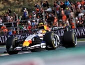 F1: Tsunoda fica perto dos pontos em participação com a Racing Bulls