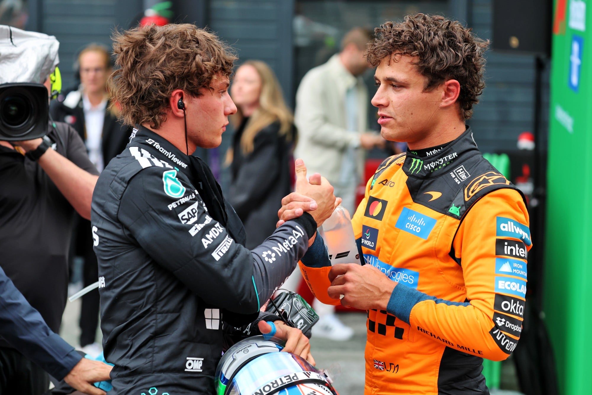 Pole sitter Lando Norris (GBR) McLaren F1 Team in parc ferme (Right) with Andrea Kimi Antonelli (ITA) Mercedes AMG Formula One Team.