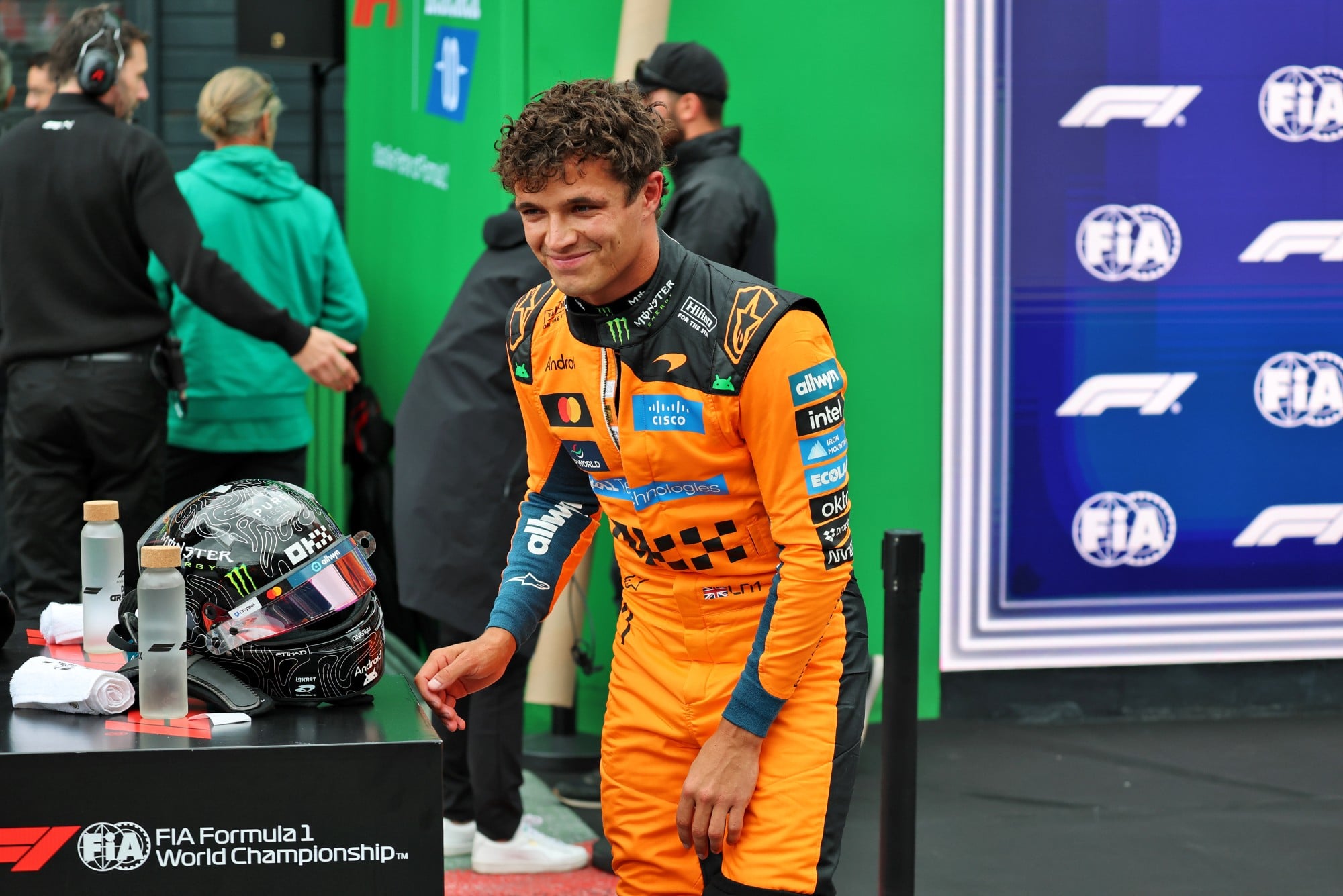 Pole sitter Lando Norris (GBR) McLaren F1 Team in parc ferme.