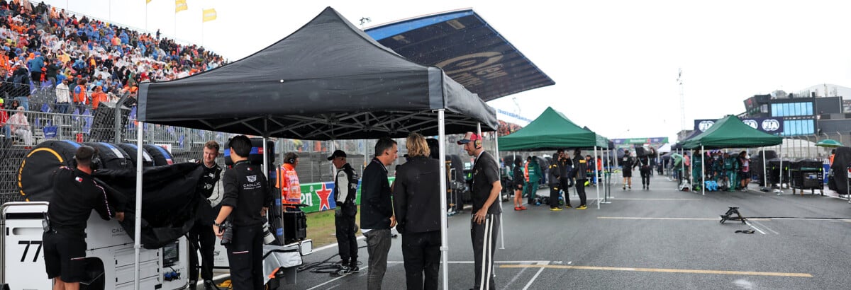 F1: Chuva forte atinge Zandvoort antes da largada