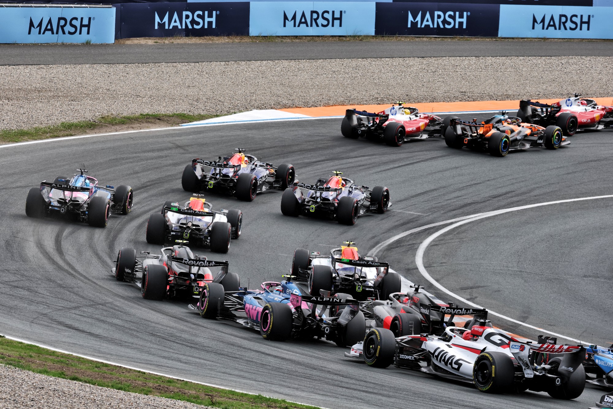 Esteban Ocon (FRA) Haas F1 Team VF-26 at the start of the race.