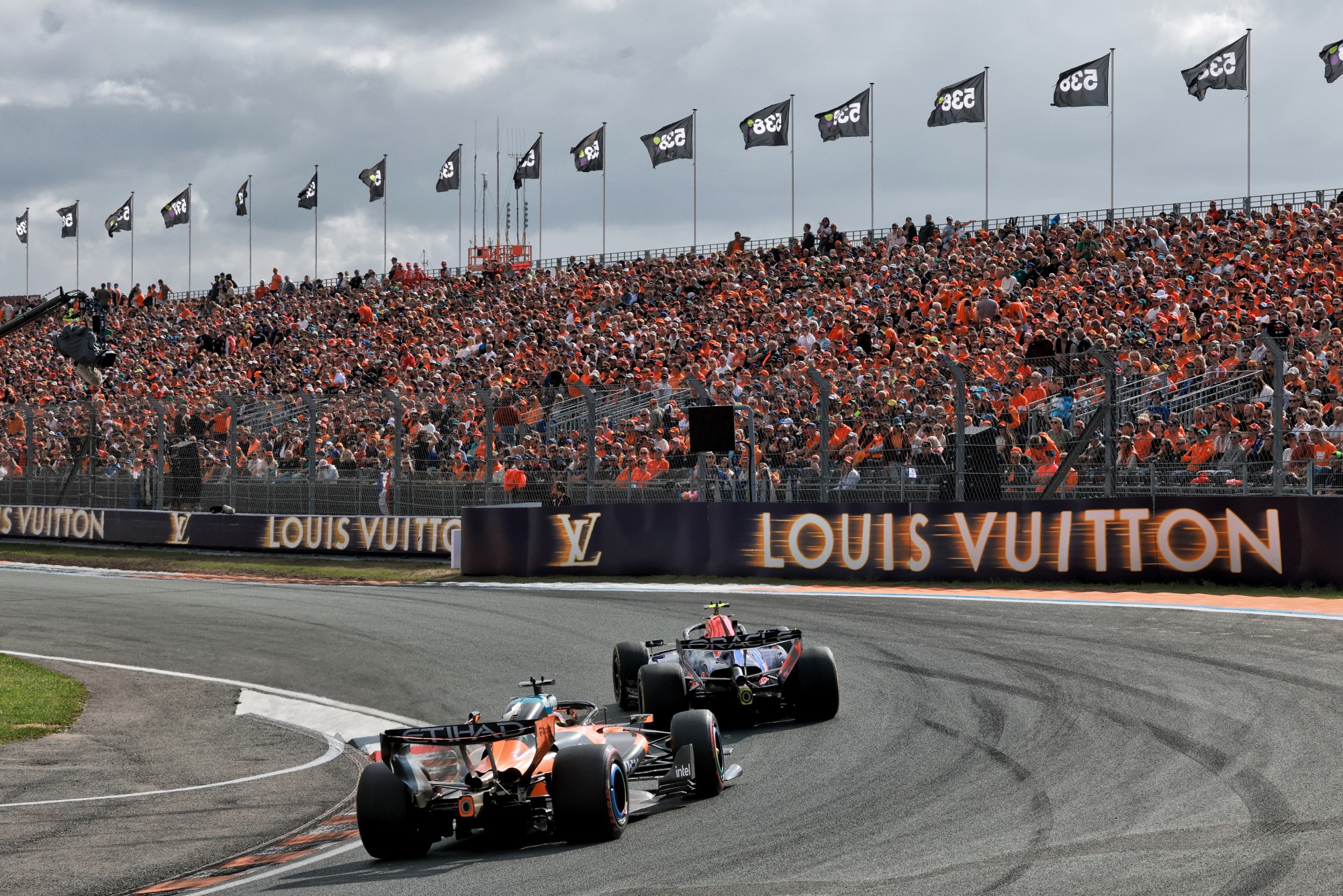 Oscar Piastri (AUS) McLaren F1 Team MCL40.