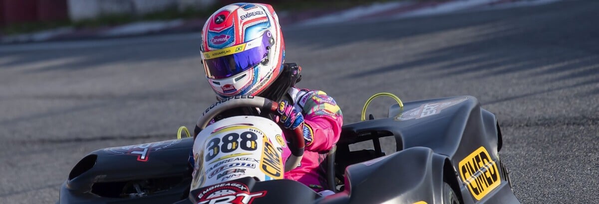 Marcella Assumpção estreia na Pro 500 da Copa São Paulo de Kart Granja Viana e mira pódio
