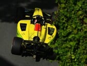Rafael Câmara parte do top-5 nas duas corridas principais da F2 em Baku