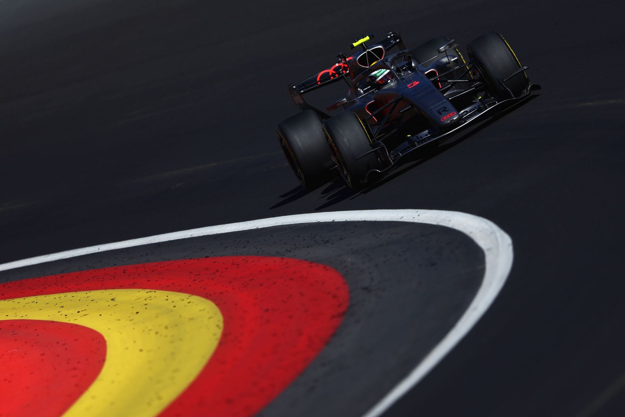 F1: Bortoleto vê estratégia da Audi naufragar e termina em 13º em Madri Gabriel Bortoleto