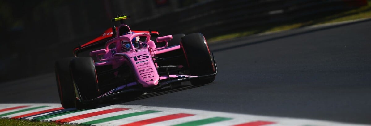 F2: Dunne lidera único treino livre na Itália. Câmara fica no top-10 F2: Dunne lidera único treino livre na Itália. Câmara fica no top-10