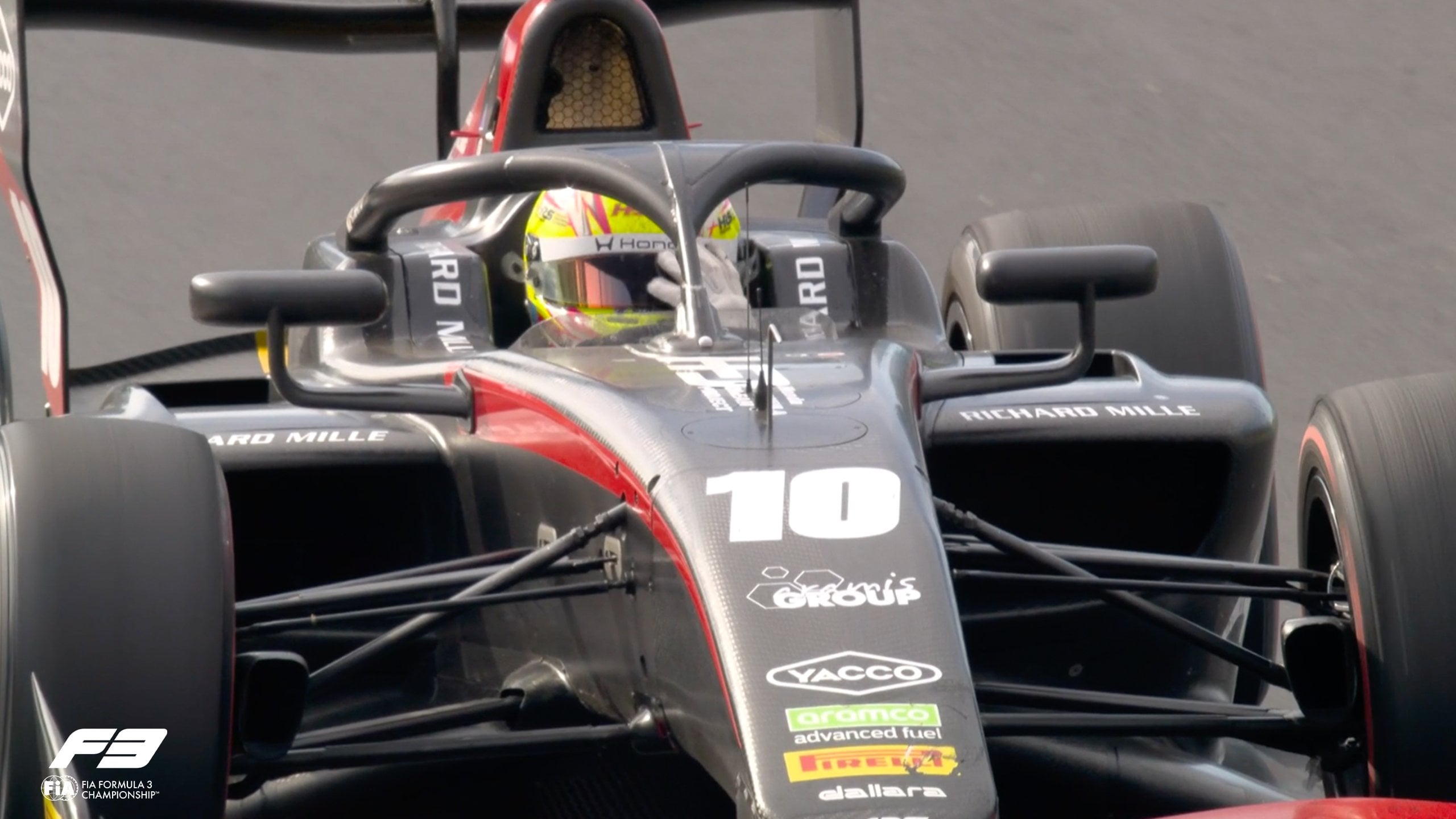 Kato toma liderança no final e vence Sprint movimentada da F3 na Itália