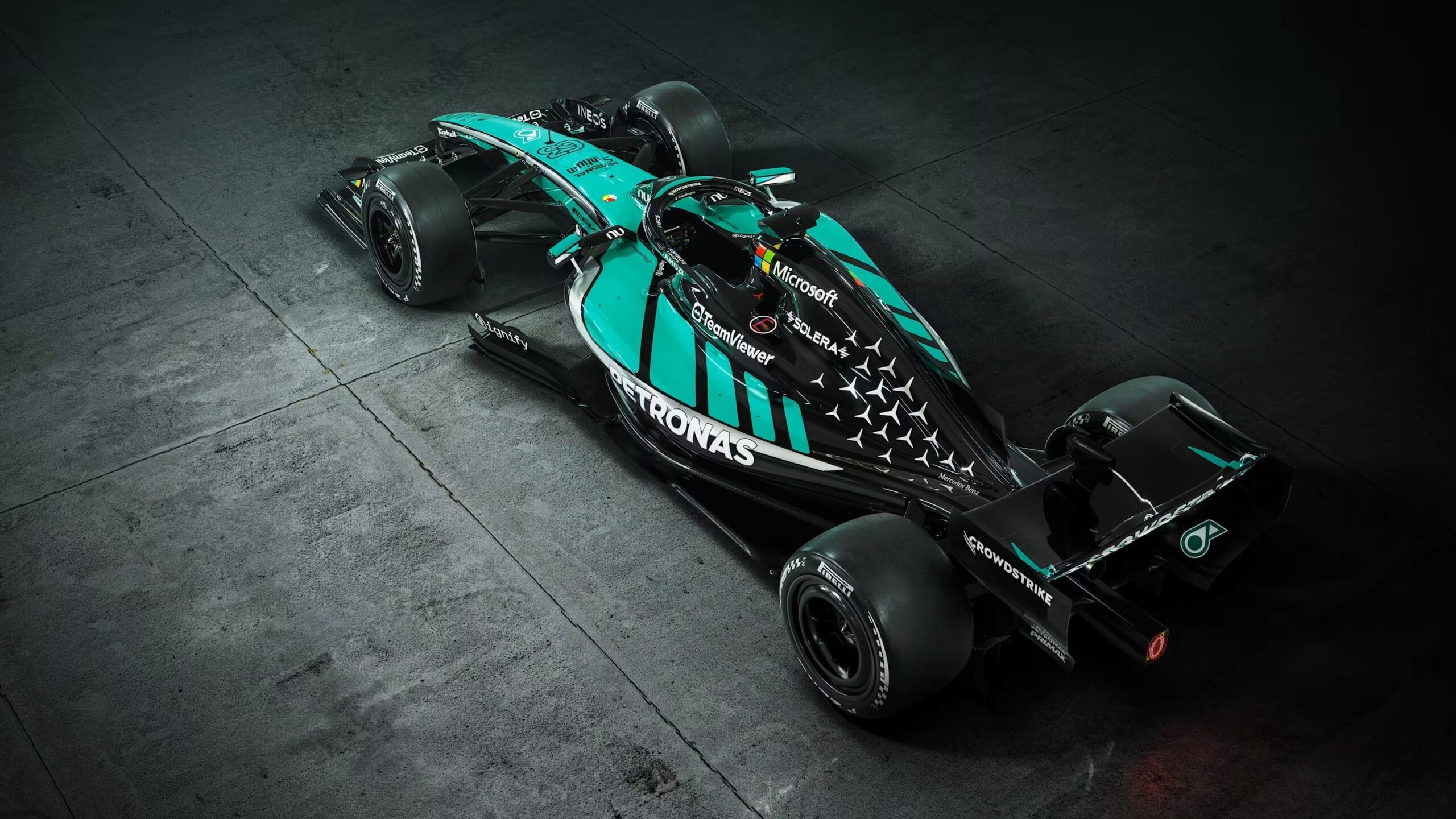 F1: Mercedes revela W17 especial para retorno a Sepang