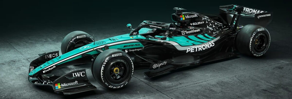 F1: Mercedes revela W17 especial para retorno a Sepang