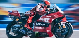 MotoGP: Márquez supera Bezzecchi na largada e vence Sprint em Misano