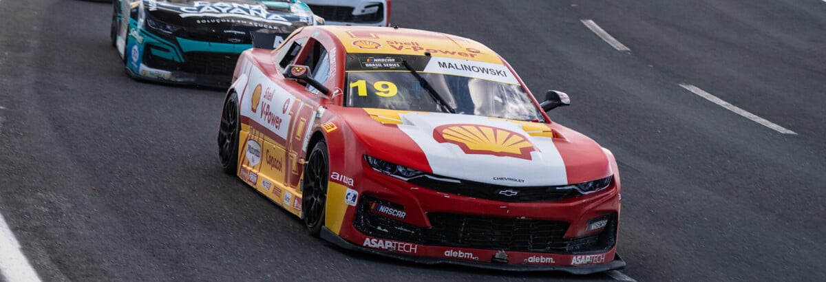 NASCAR Brasil: Malinowski celebra estreia nos ovais com pódio em Curvelo NASCAR Brasil: Malinowski celebra estreia nos ovais com pódio em Curvelo