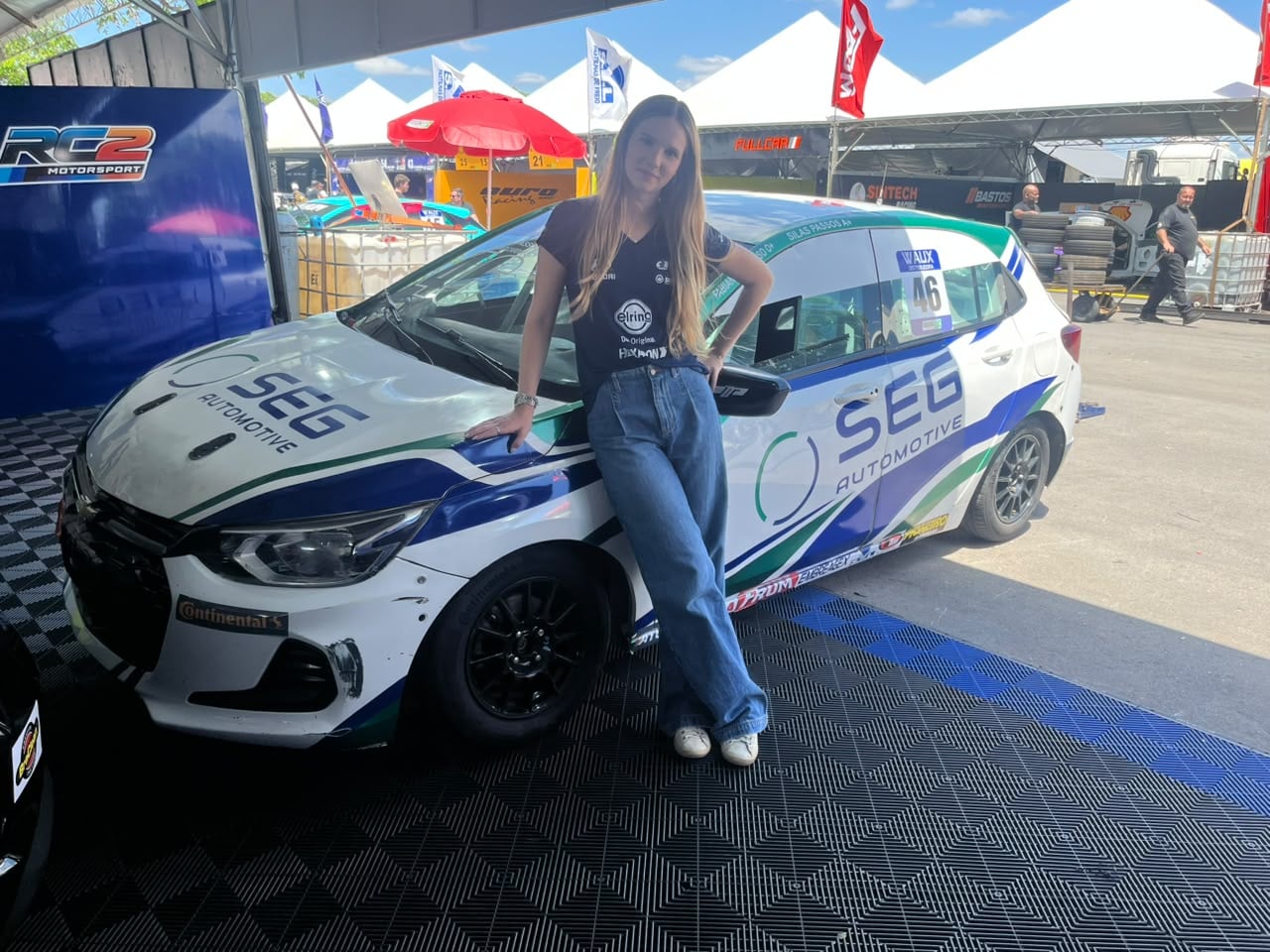 Lara Kraft tem jornada dupla em Curvelo com Copa HB20 e Turismo 1.4, onde será primeira mulher no grid em 2026 Lara Kraft