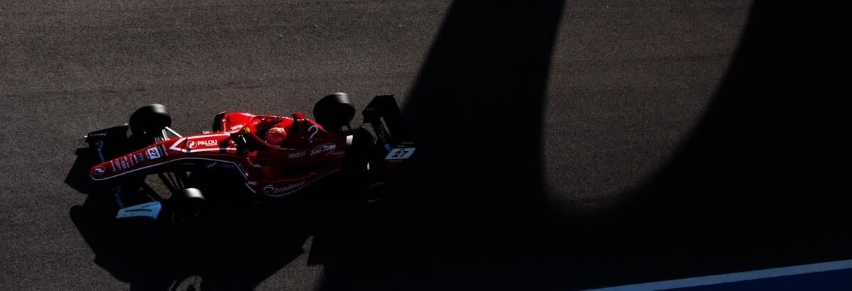 Heitor Dallagnol fatura pódio em Jerez e se mantém no top-5 da Eurocup3
