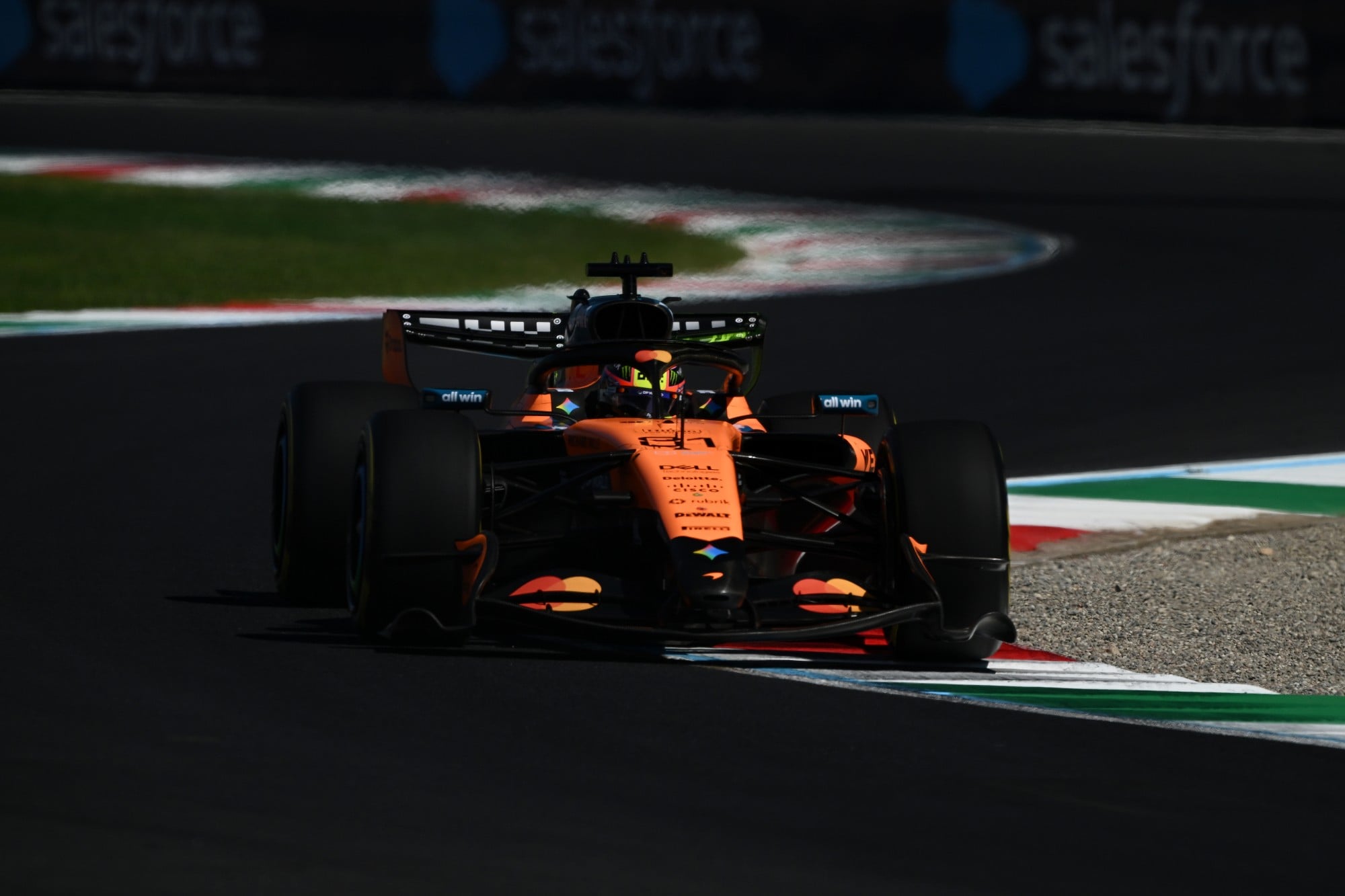 F1: Confira as imagens dos primeiros treinos do GP da Itália 2026 Oscar Piastri (AUS) McLaren F1 Team MCL40.