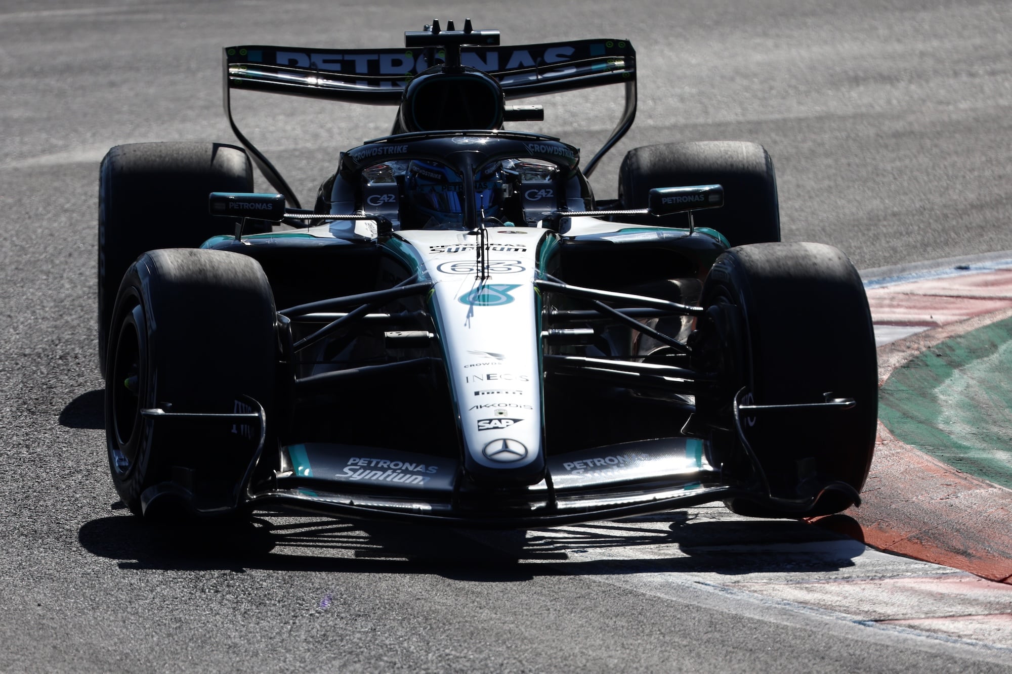 F1: Confira as imagens dos primeiros treinos do GP da Itália 2026 George Russell (GBR) Mercedes AMG Formula One Team W17.