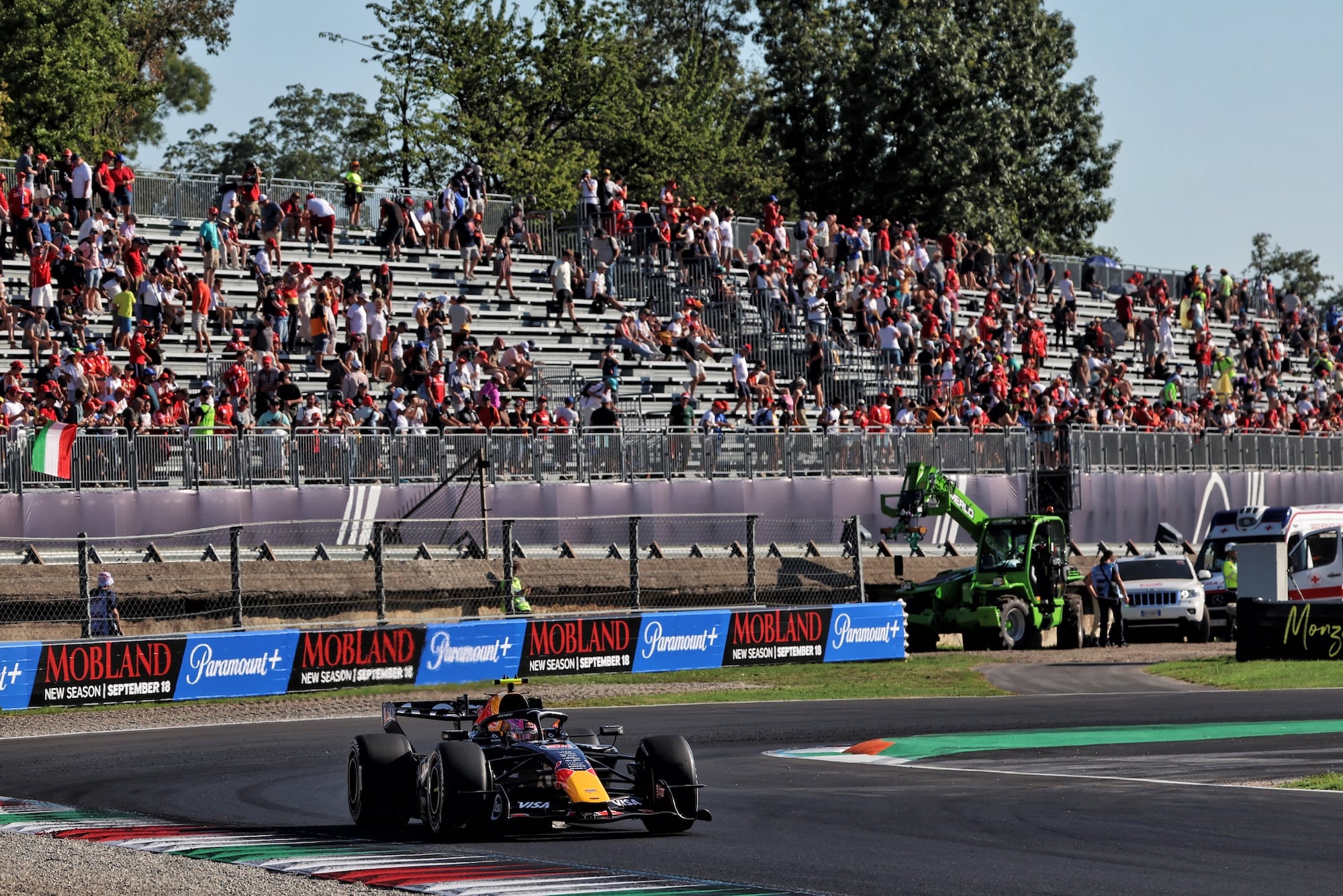 F1: Confira as imagens dos primeiros treinos do GP da Itália 2026 Liam Lawson (NZL) Red Bull Racing RB22.