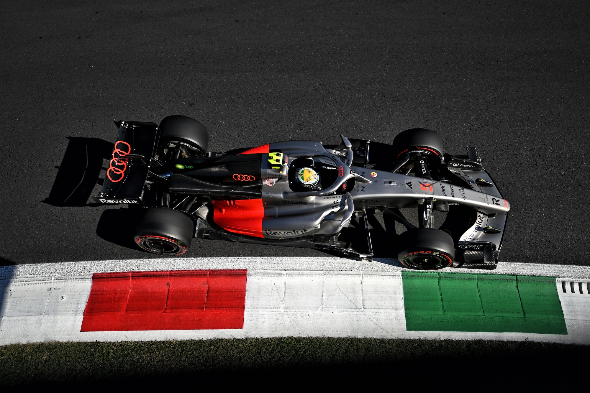 F1: Confira as imagens dos primeiros treinos do GP da Itália 2026 Gabriel Bortoleto (BRA) Audi F1 Team R26.