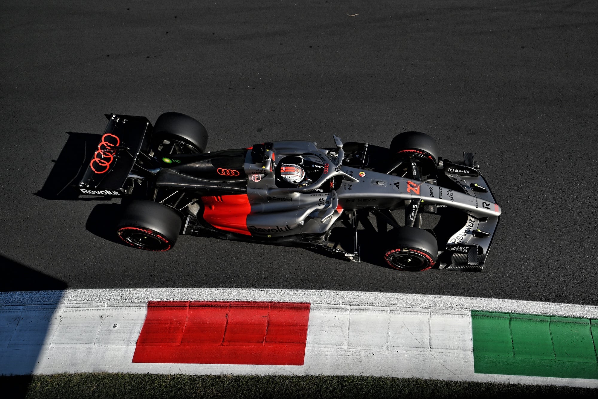 F1: Confira as imagens dos primeiros treinos do GP da Itália 2026 Nico Hulkenberg (GER) Audi F1 Team R26.