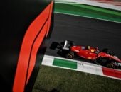 F1: Hamilton pede “regras de engajamento” na Ferrari após incidente com Leclerc