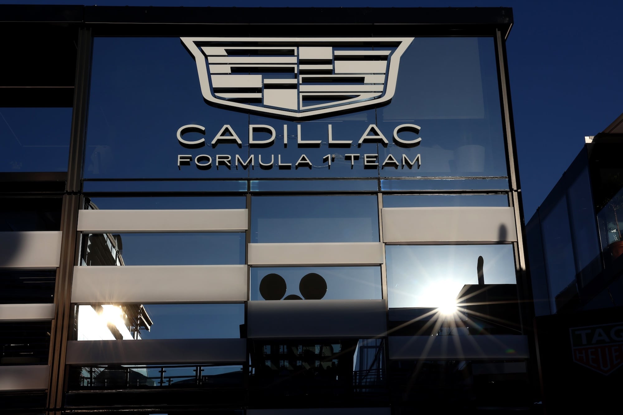 F1: Confira as imagens dos primeiros treinos do GP da Itália 2026 Cadillac Formula 1 Team motorhome in the paddock.