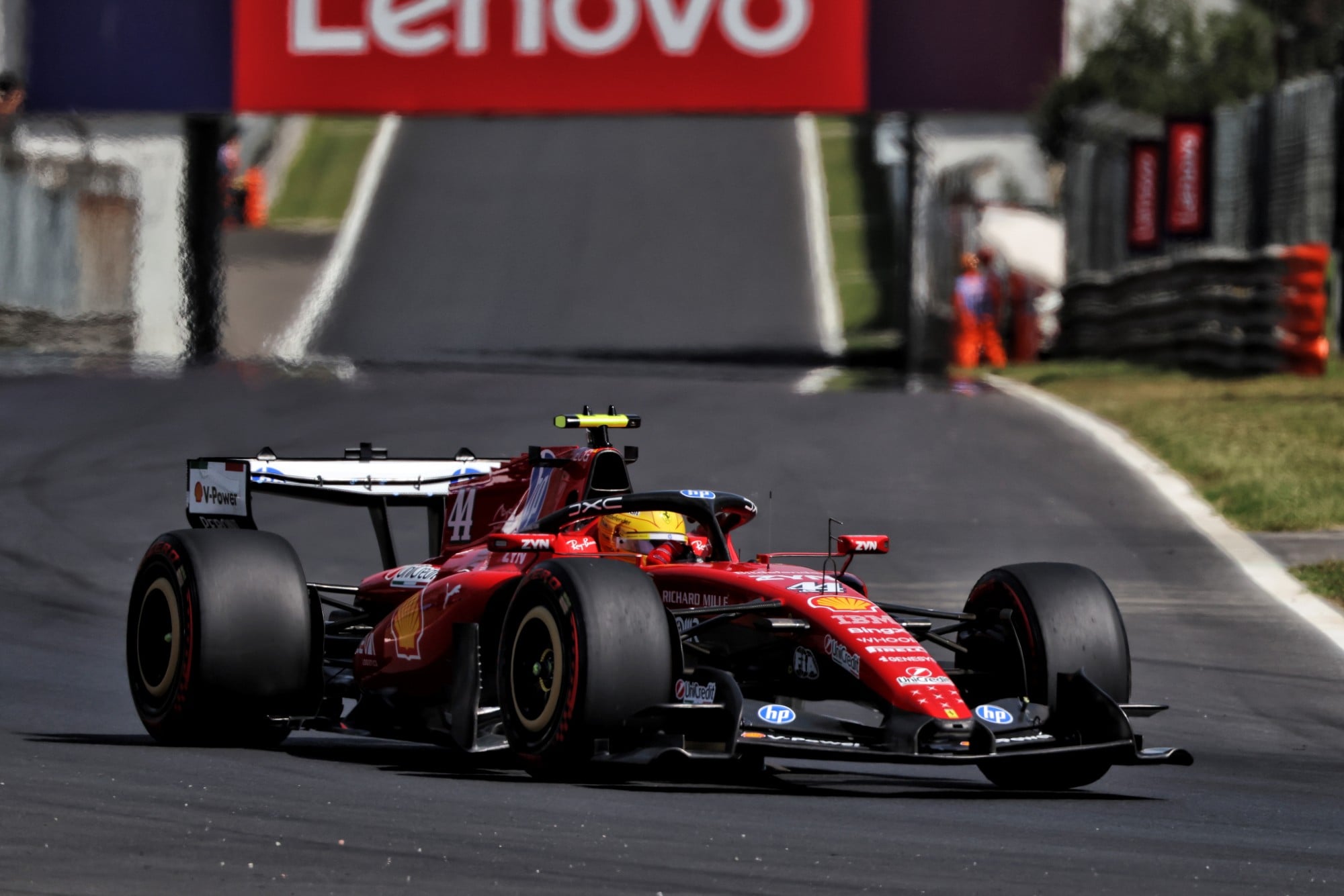 F1: Ferrari admite dificuldade em Monza, mas busca reação na corrida Lewis Hamilton (GBR) Scuderia Ferrari SF-26.