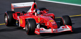 F1: Barrichello e Vettel pilotam F2002 em homenagem a Schumacher
