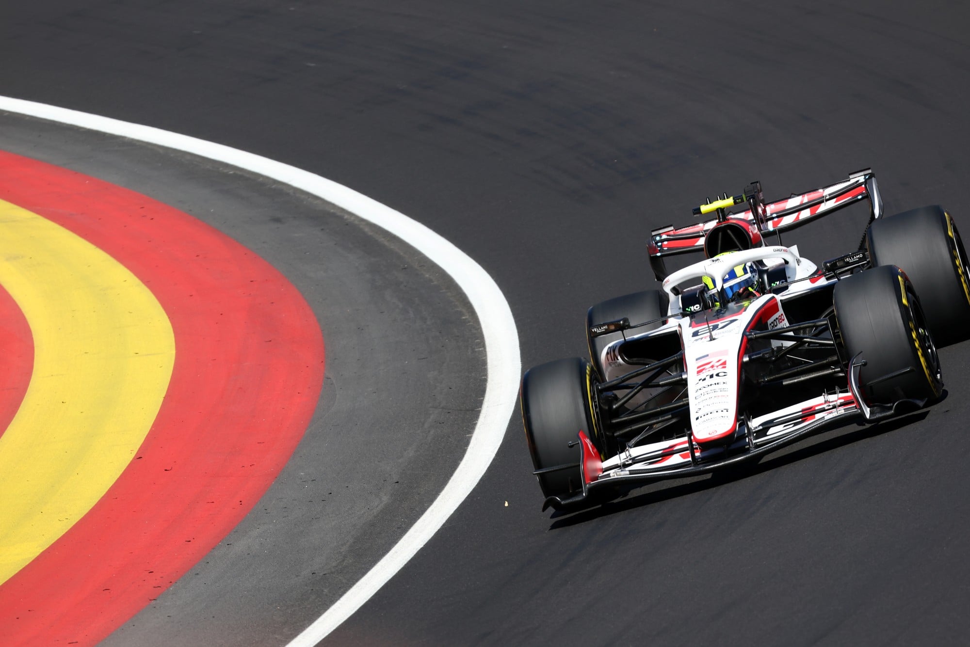 Confira as imagens desta sexta-feira da F1 no Madring Oliver Bearman (GBR) Haas F1 Team VF-26.
