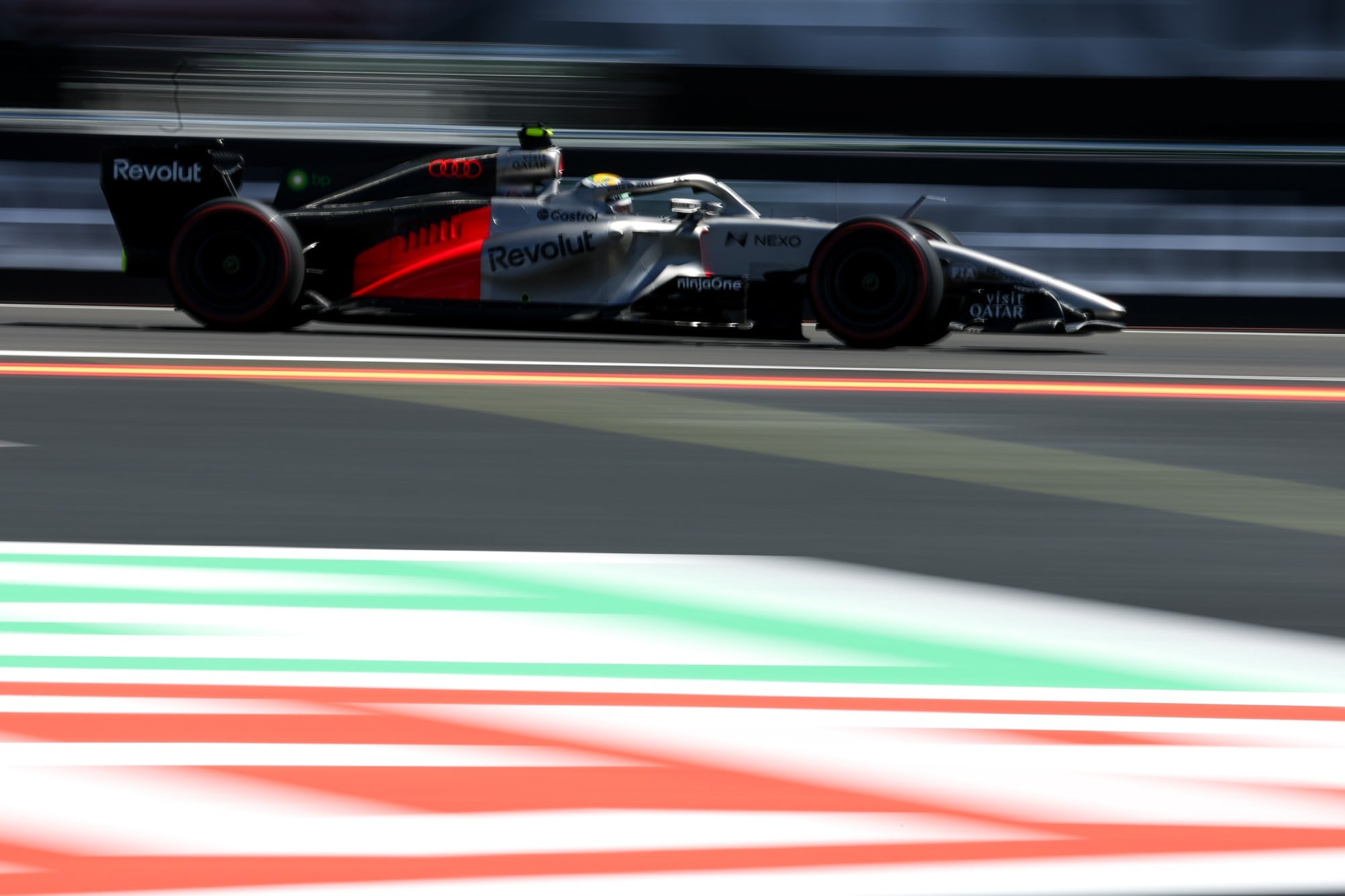 Confira as imagens desta sexta-feira da F1 no Madring Gabriel Bortoleto (BRA) Audi F1 Team.
