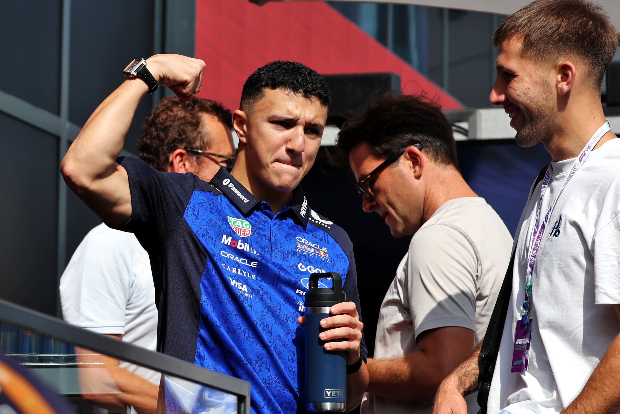F1: Confira as imagens desta sexta-feira da F1 em Baku Isack Hadjar (FRA) Red Bull Racing.